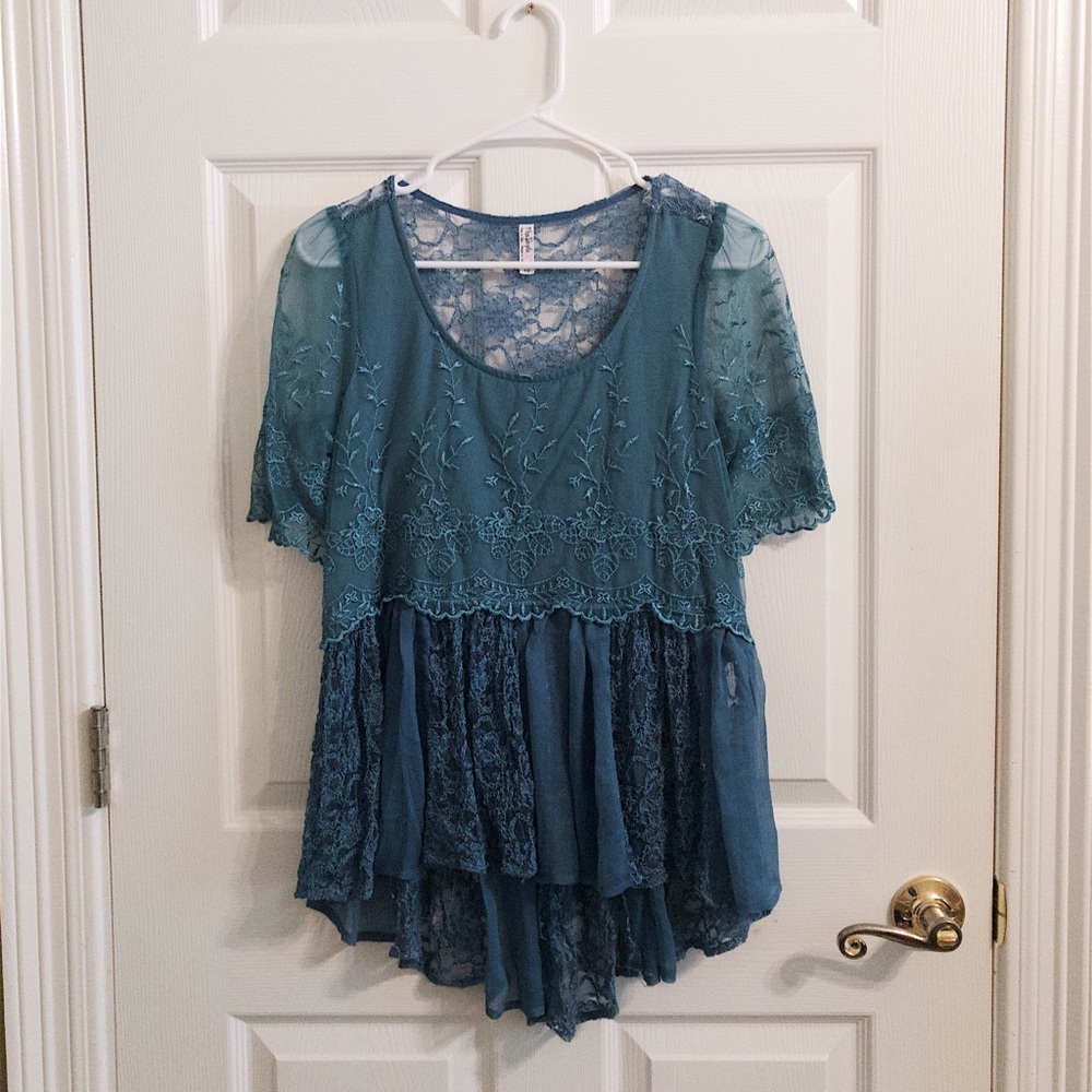 FREE PEOPLE Teal Blue Lace Top; Lightly Worn